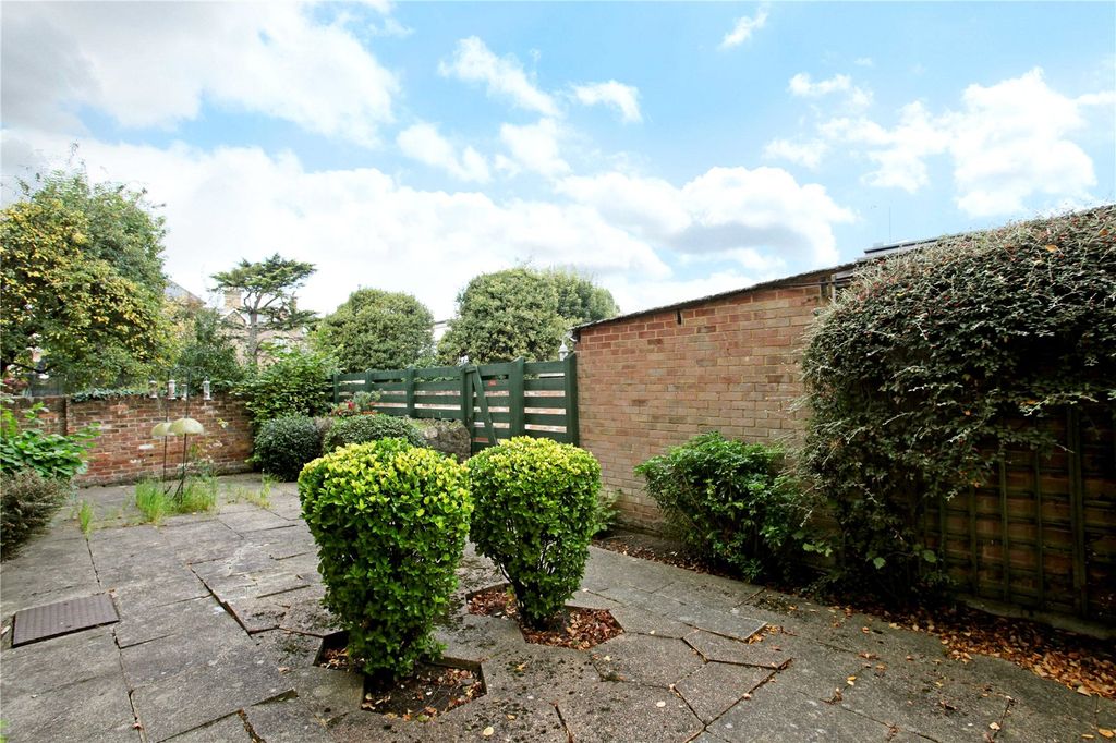 Property photo 2 of 7 Picture No. 03