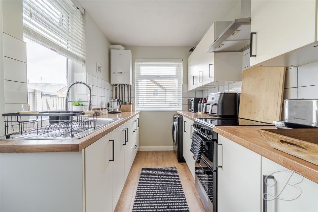 Property photo 2 of 33 Ccltd-14.Jpg