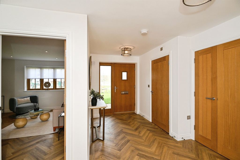 Additional image 5 of 5 bed detached house for saleRoundwell Park, Bearsted, Maidstone ME14