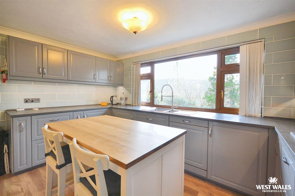 Additional image 5 of 3 bed end terrace house for saleVelindre, Llandysul SA44