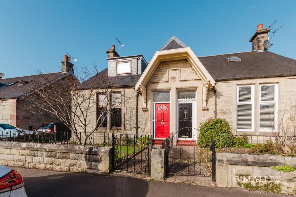 Property photo 1 of 19 Front External