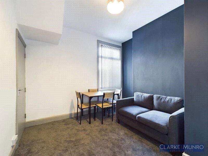 Property photo 3 of 4 Picture No. 02