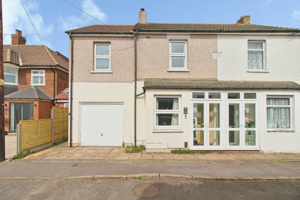 Property photo 1 of 18 Pbox-Img.Jpg