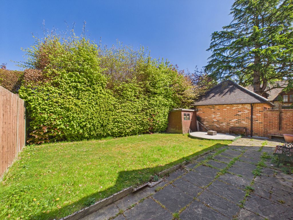 Property photo 3 of 16 7B5Ec074Ef304E638Aff3A74305E450d_100_Cam02536G0-Pr0098-Still009