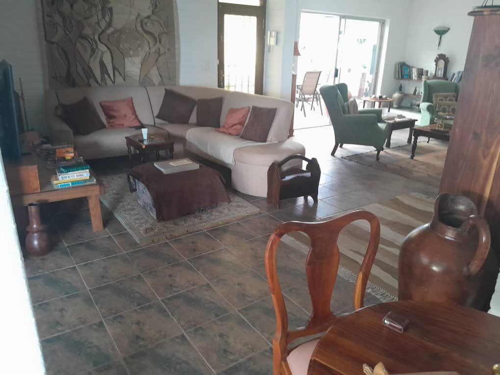 Property photo 3 of 40