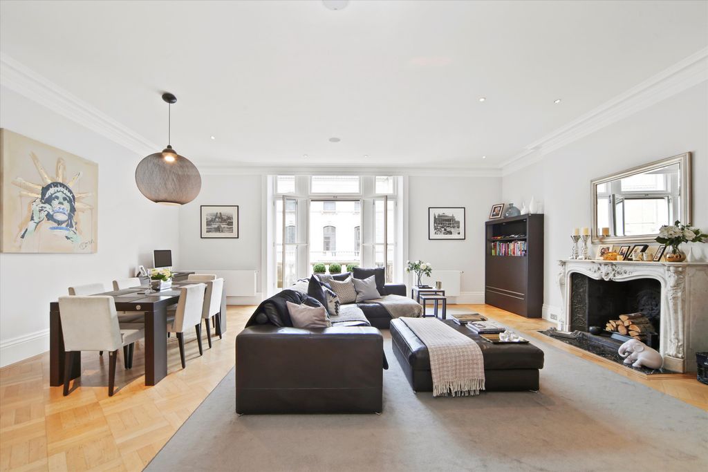 Property photo 1 of 13 Image