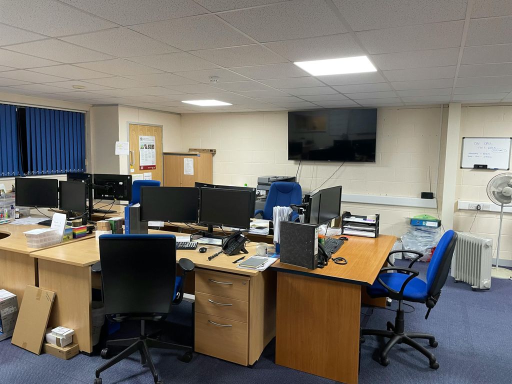 Property photo 2 of 3 Img_1979.Jpg