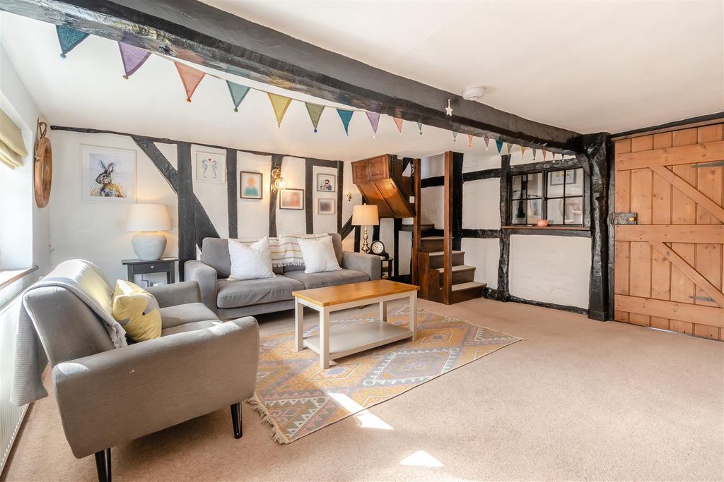 Property photo 3 of 29