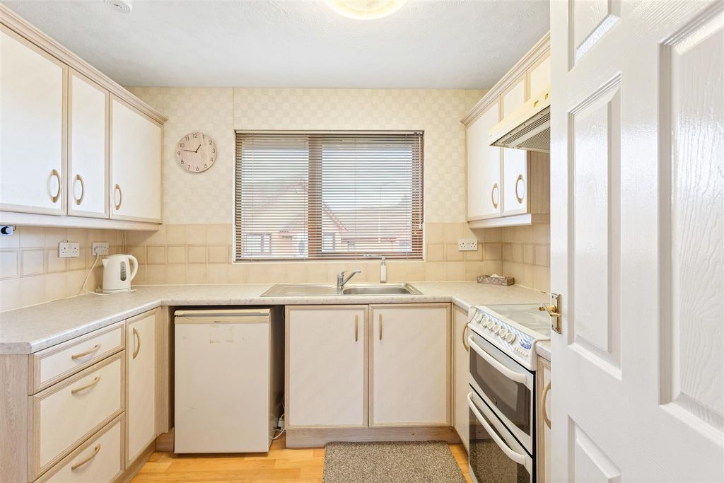 Additional image 8 of 3 bed detached bungalow for saleAlmond Court, Livingston EH54