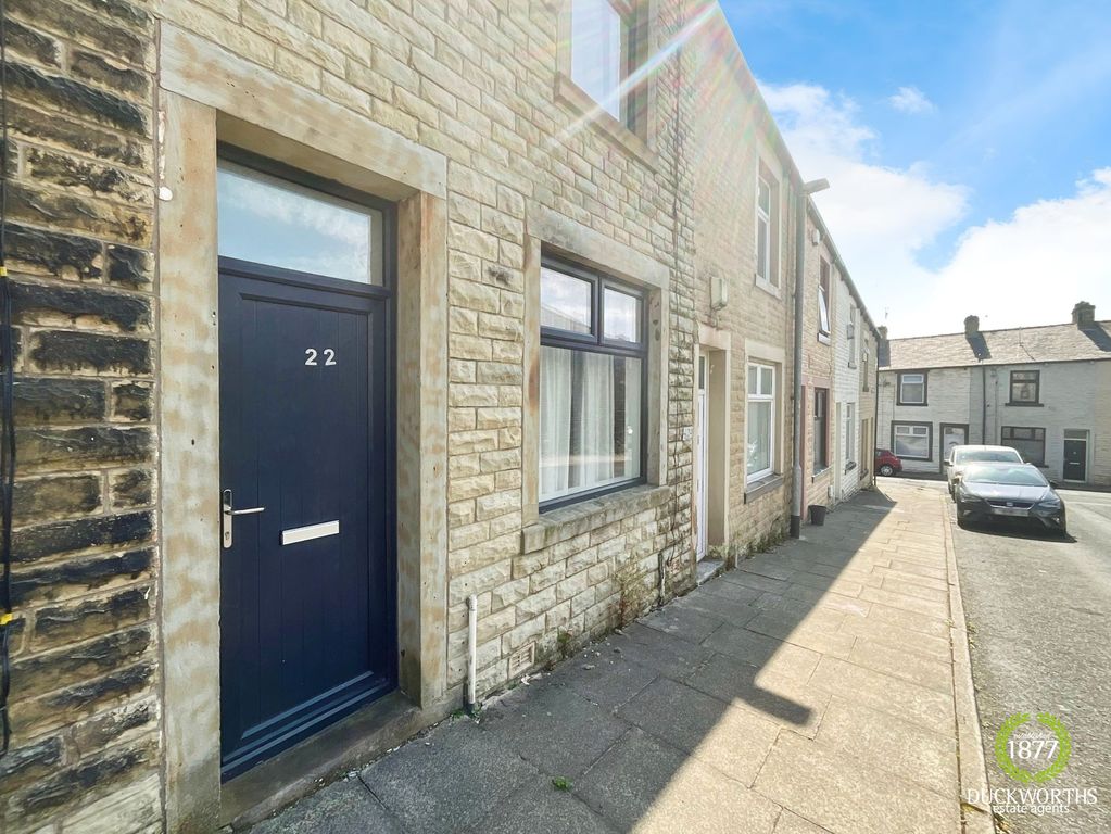 Property photo 1 of 10