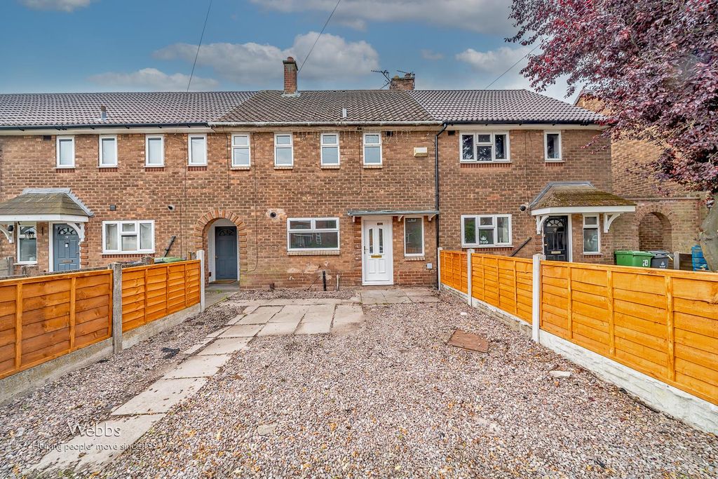Property photo 1 of 24 Â© Webbs Estate Agents Â© (23 Of 123).Jpg