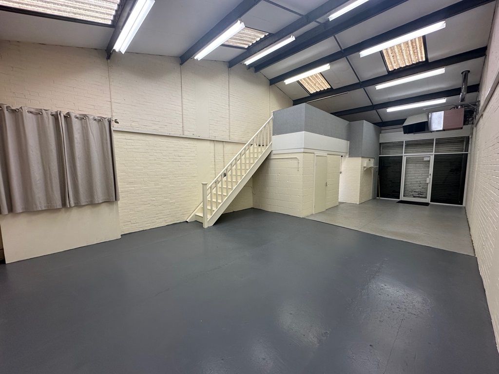 Property photo 2 of 4