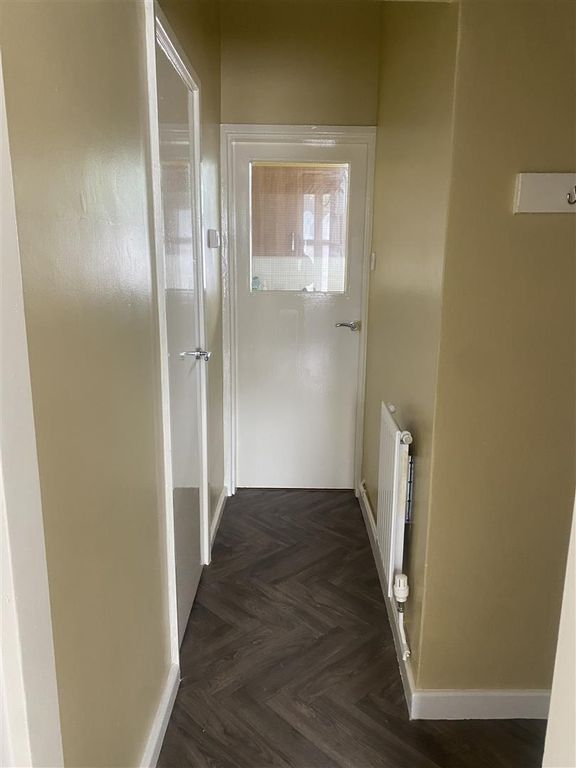 Property photo 2 of 10 004.Jpg