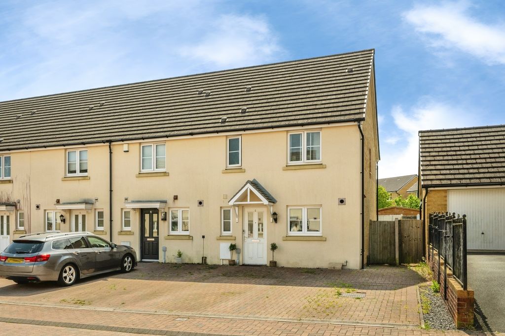Property photo 1 of 28 Pbox-Img.Jpg
