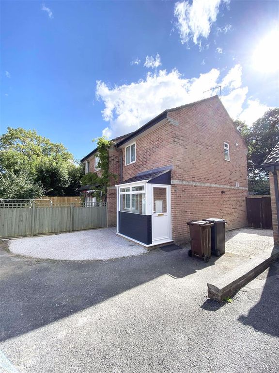 Property photo 1 of 13