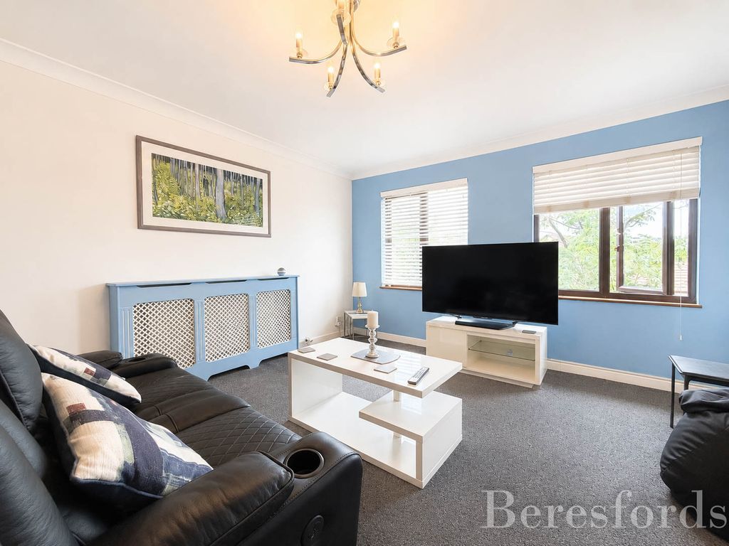 Property photo 2 of 9 Picture No. 01