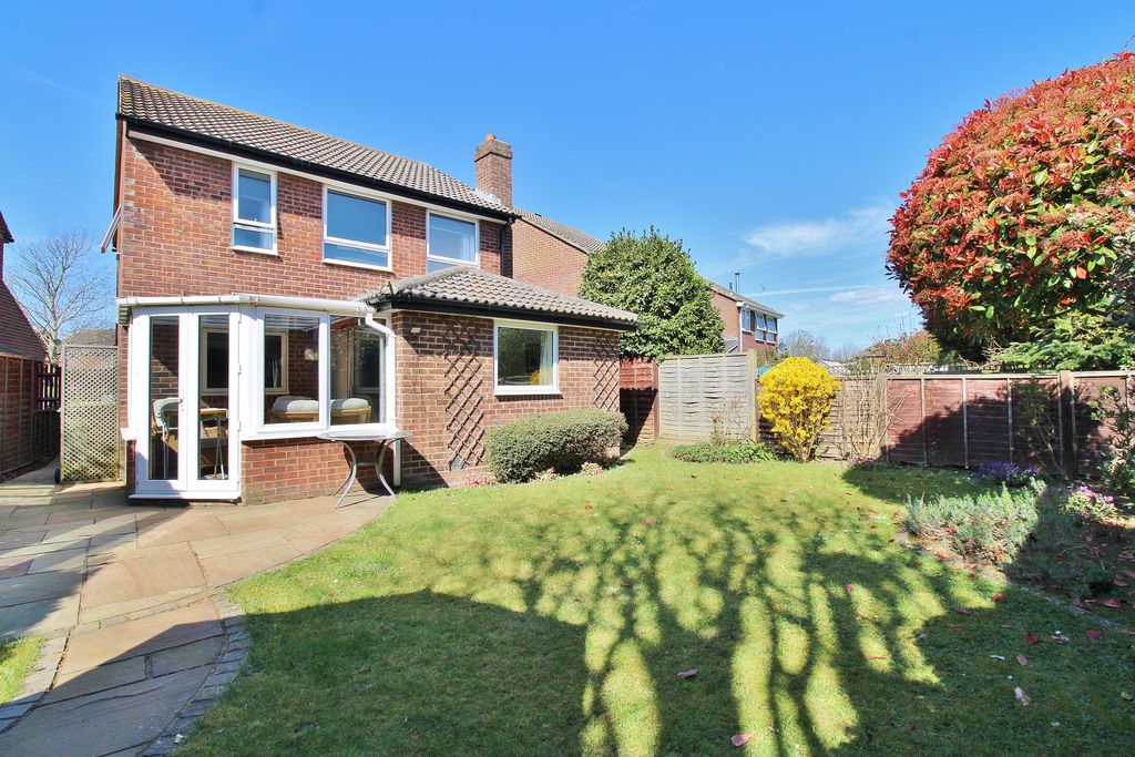 Property photo 2 of 26