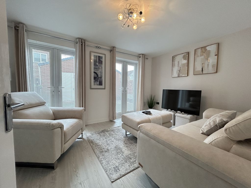 Property photo 2 of 17 Img_5347