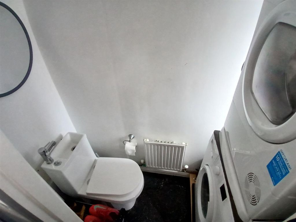 Property photo 3 of 30