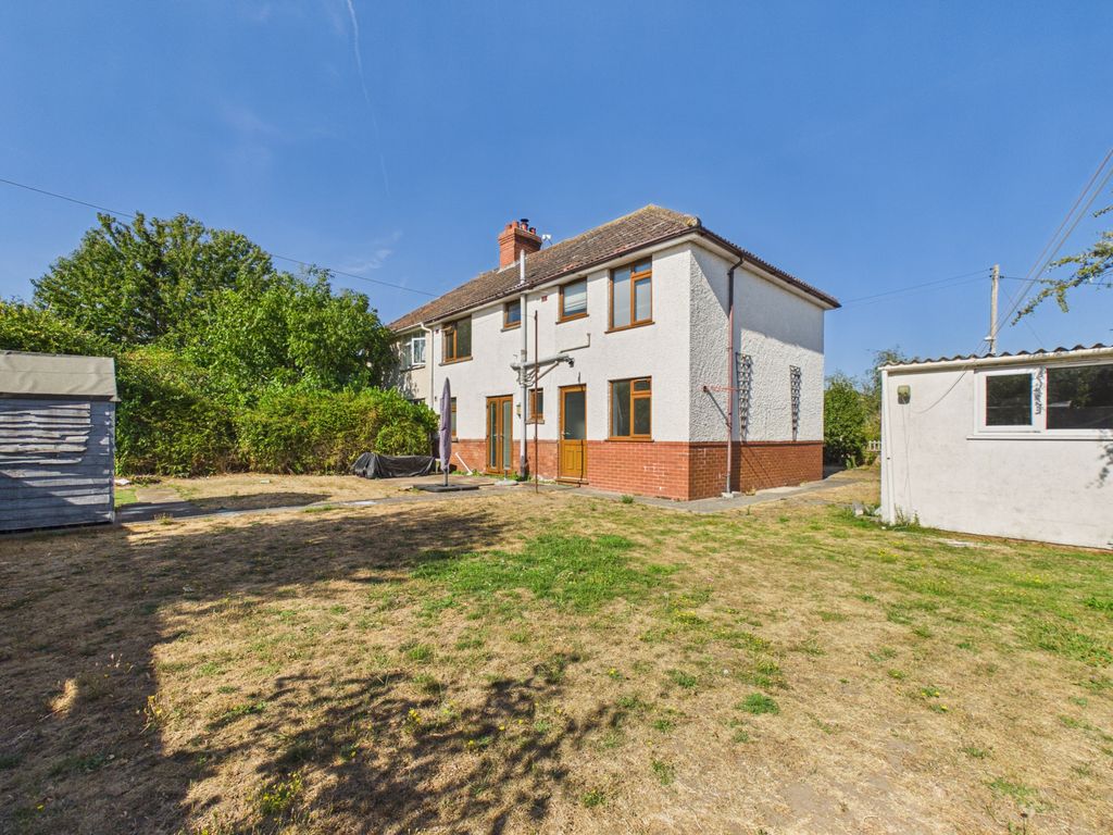 Property photo 2 of 22