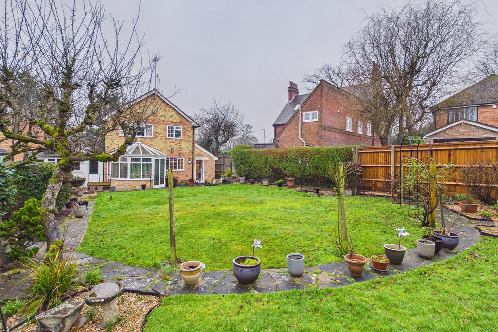 Property photo 2 of 22