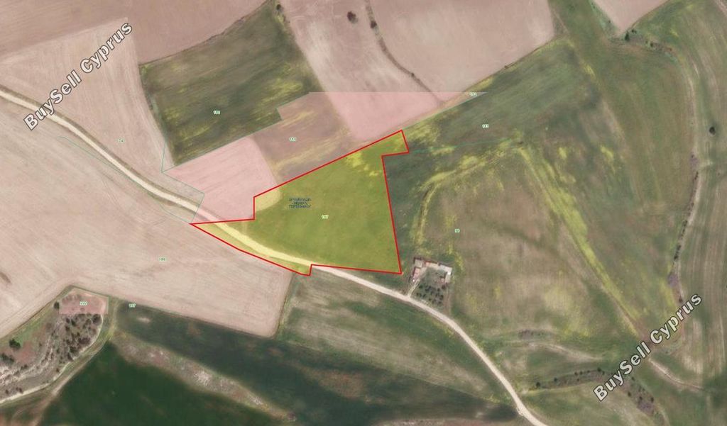 Property photo 1 of 3