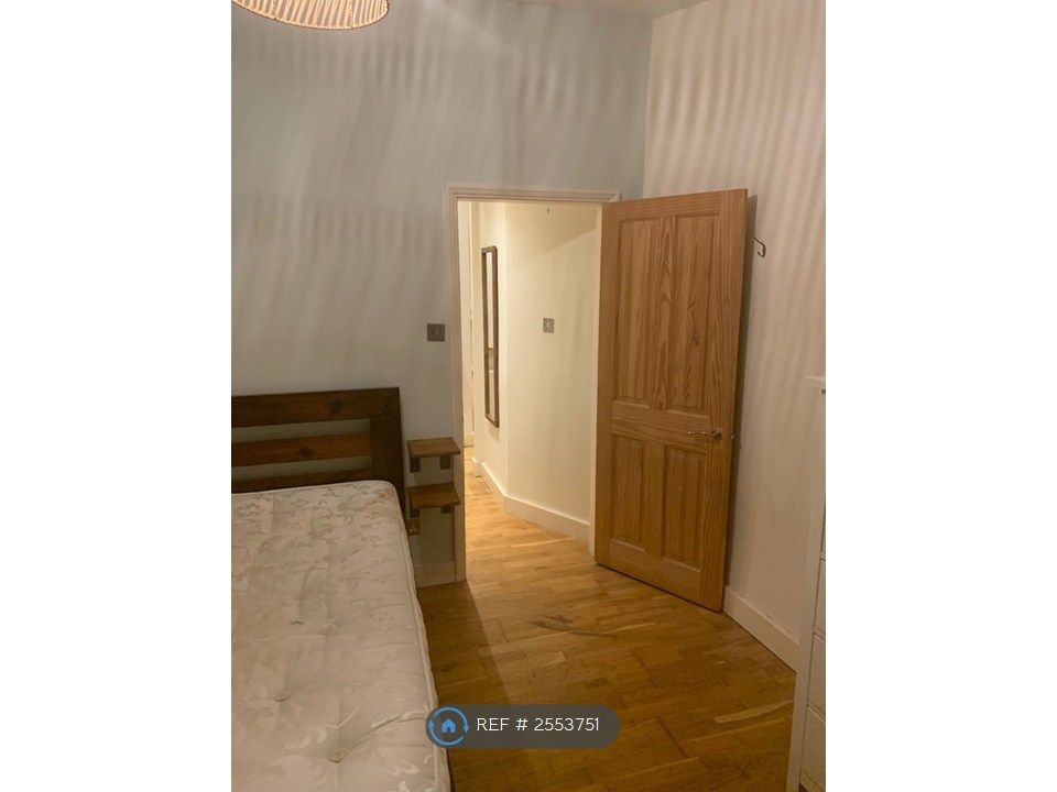 Property photo 2 of 3
