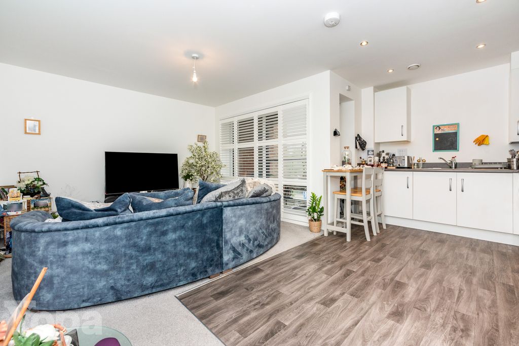 Property photo 2 of 16 Photo #2