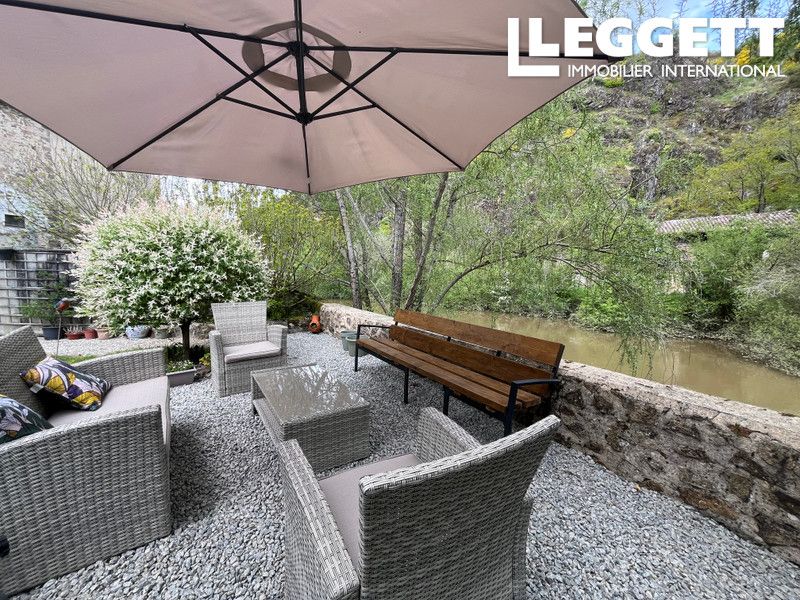 Property photo 3 of 10