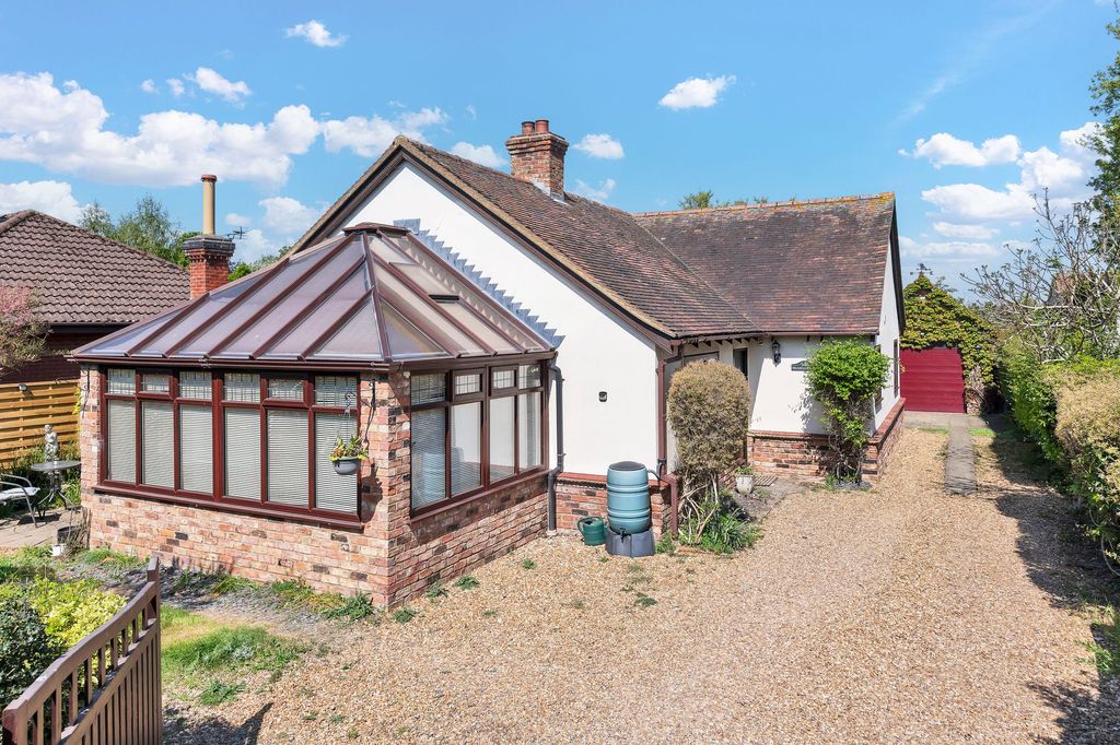 Property photo 1 of 27