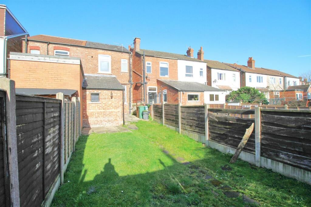 Property photo 3 of 9