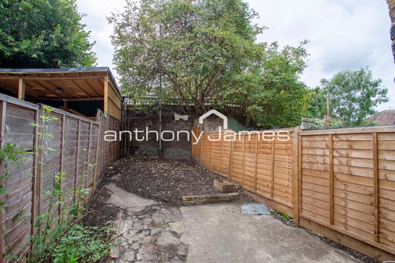 Property photo 2 of 8 Photo 2