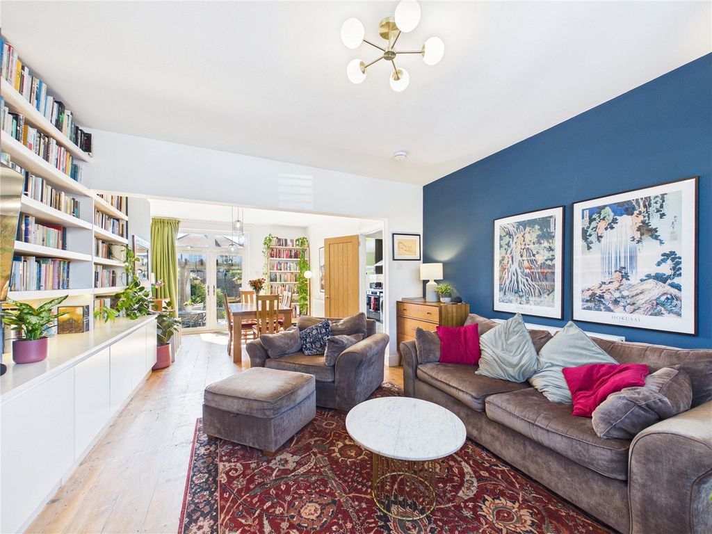 Property photo 1 of 31 Picture No. 54