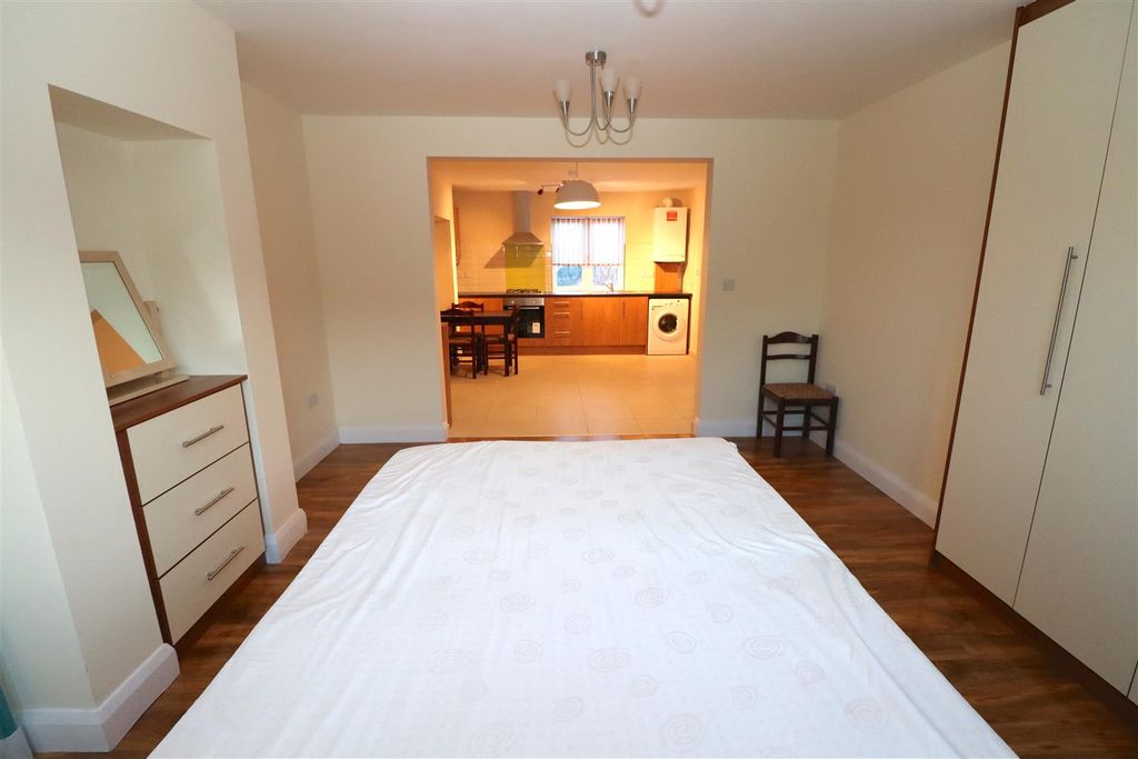 Property photo 3 of 10 Img_0628.Jpg