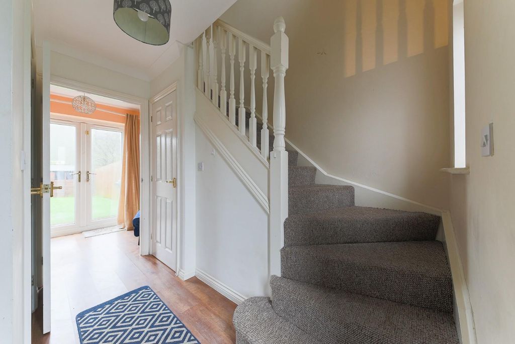 Property photo 2 of 16 Entrance