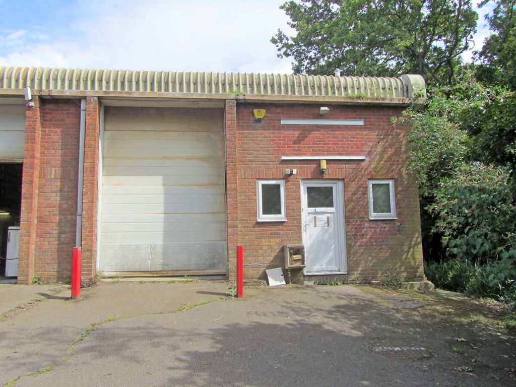 Property photo 1 of 5 Unit 4 Ghyll Industrial Estate, Heathfield
