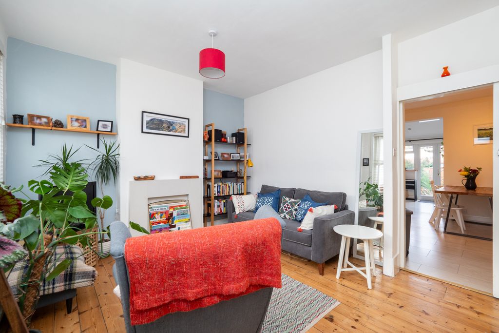 Property photo 1 of 11 Picture No. 02