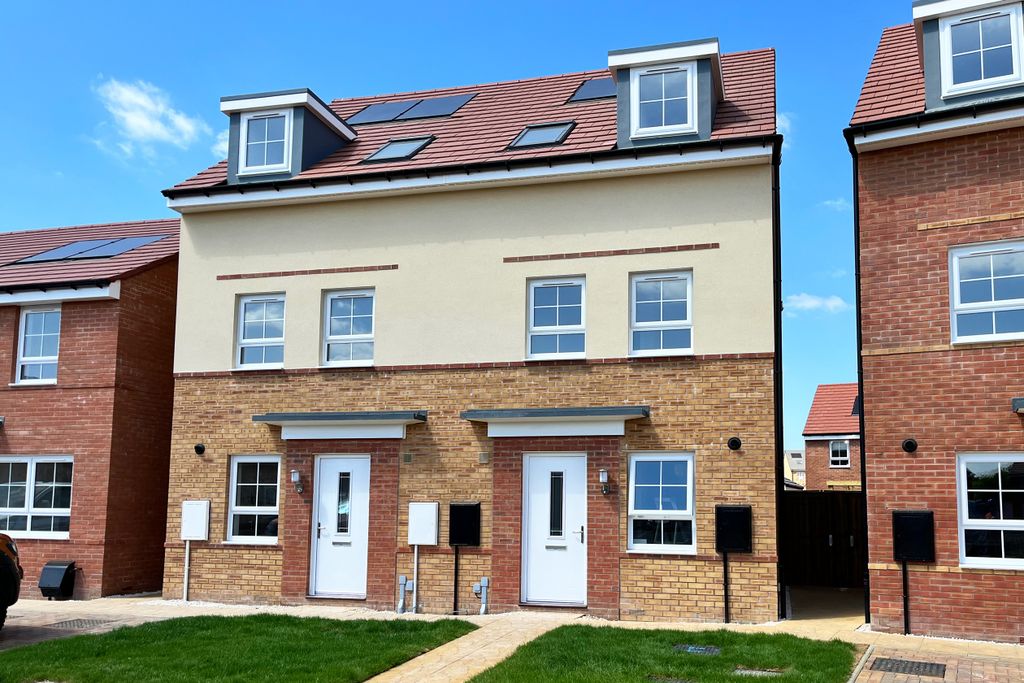 Property photo 1 of 9 Norbury