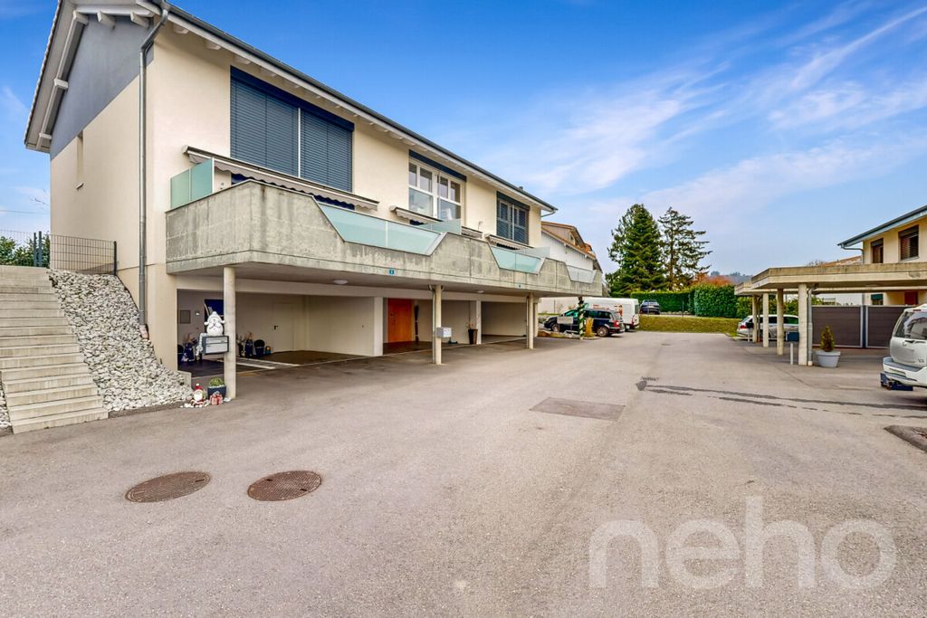 Property photo 3 of 13