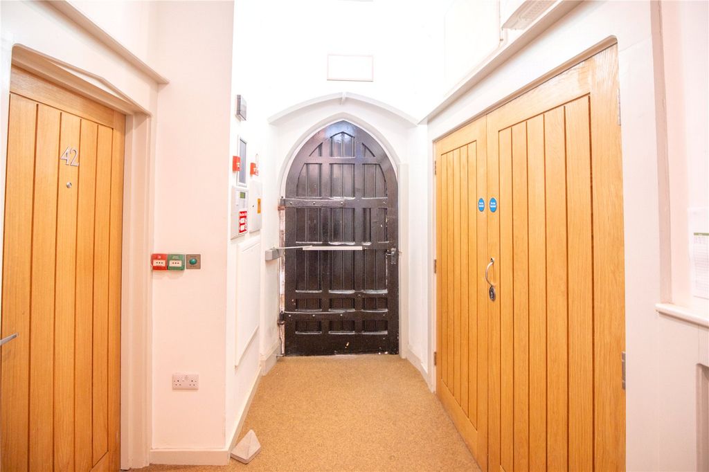 Property photo 2 of 16 Picture No. 16