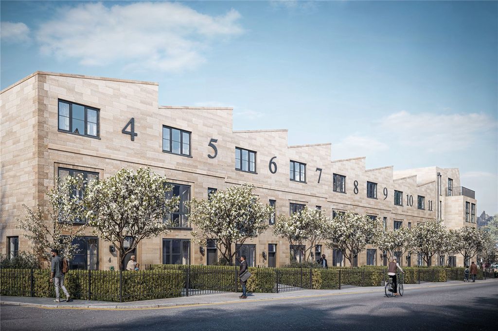 Property photo 2 of 8 Bath Press