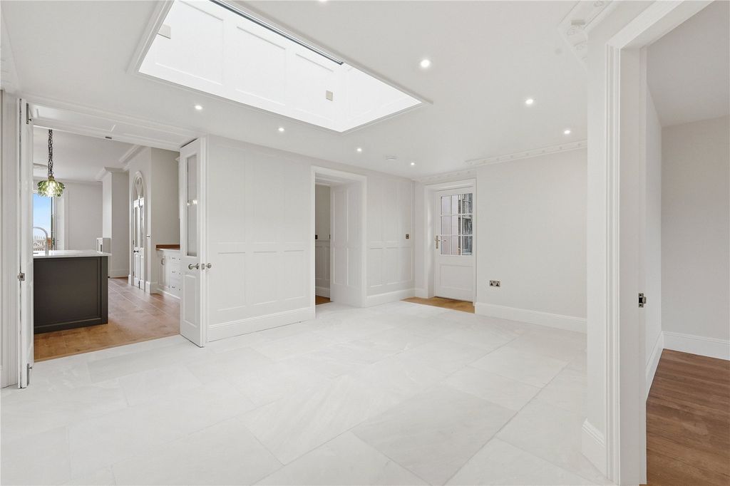 Additional image 3 of 6 bed detached house for saleGun Hill, Southwold, Suffolk IP18