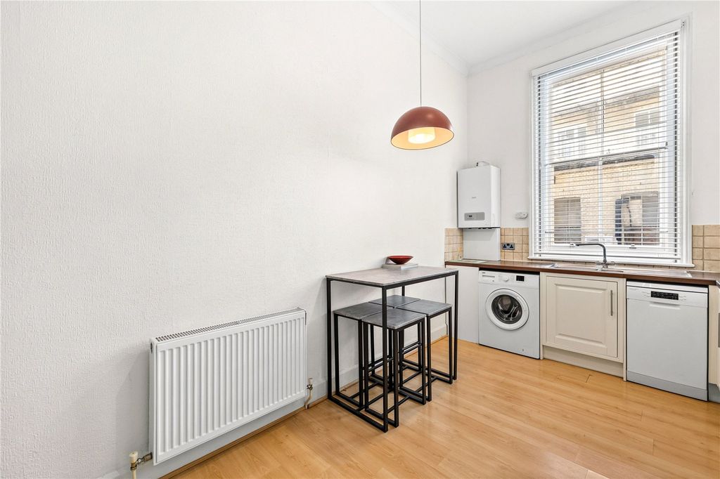 Property photo 3 of 16 Picture No. 03