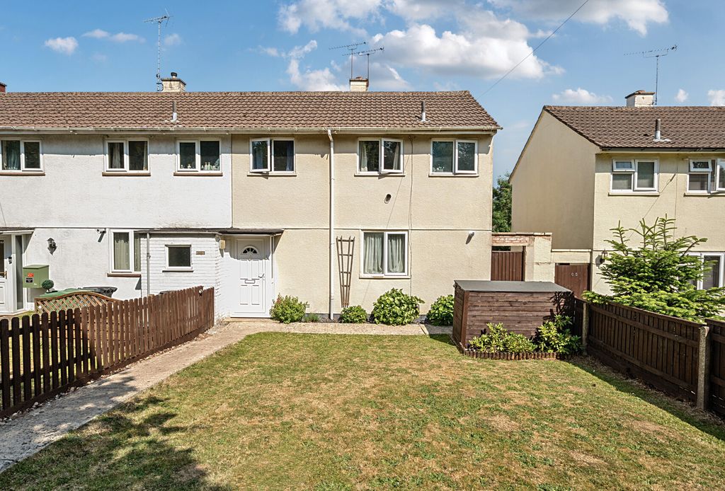 Property photo 2 of 14 1312385-2-6854233...