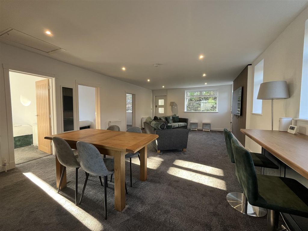 Property photo 2 of 21 Img_8565.Jpg