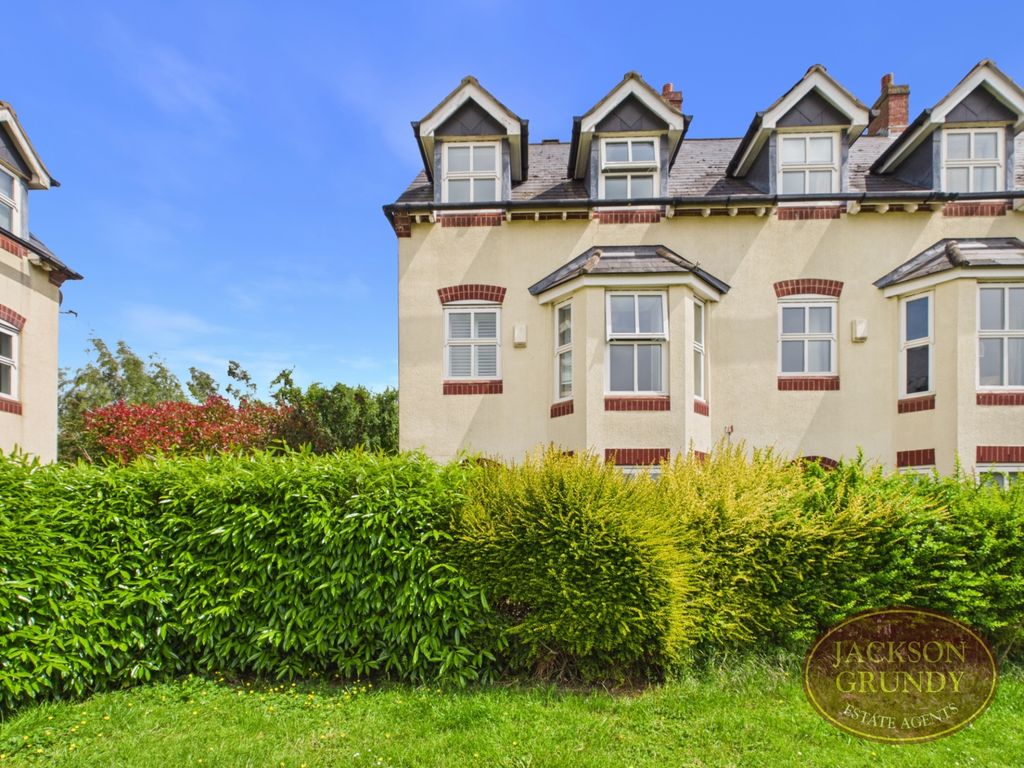 Property photo 1 of 16 Old Gorse