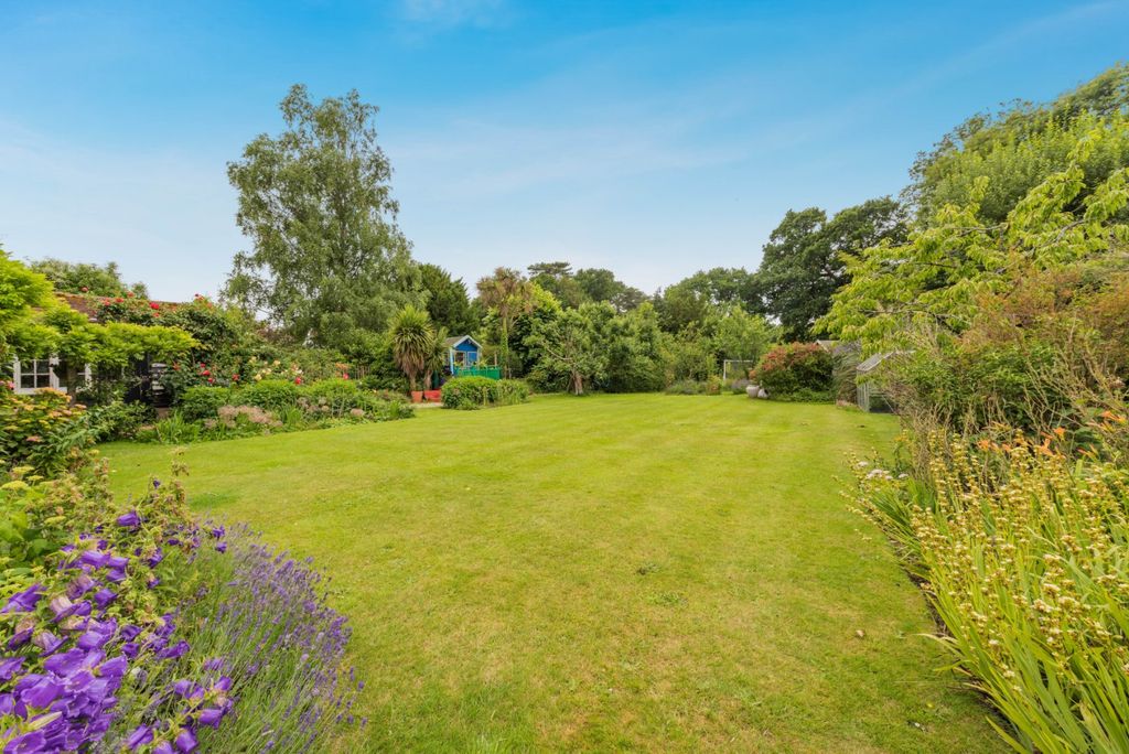 Property photo 3 of 25 Picture No. 36