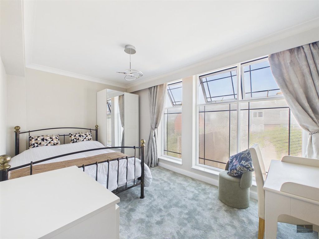 Property photo 3 of 10 6F1Abe7F00864F84A8d7d7A46Ed558Af_100_Cam02887G0-Pr