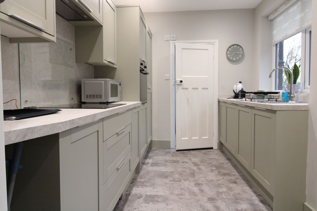 Property photo 3 of 17 Img_5606