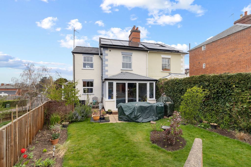 Property photo 3 of 14